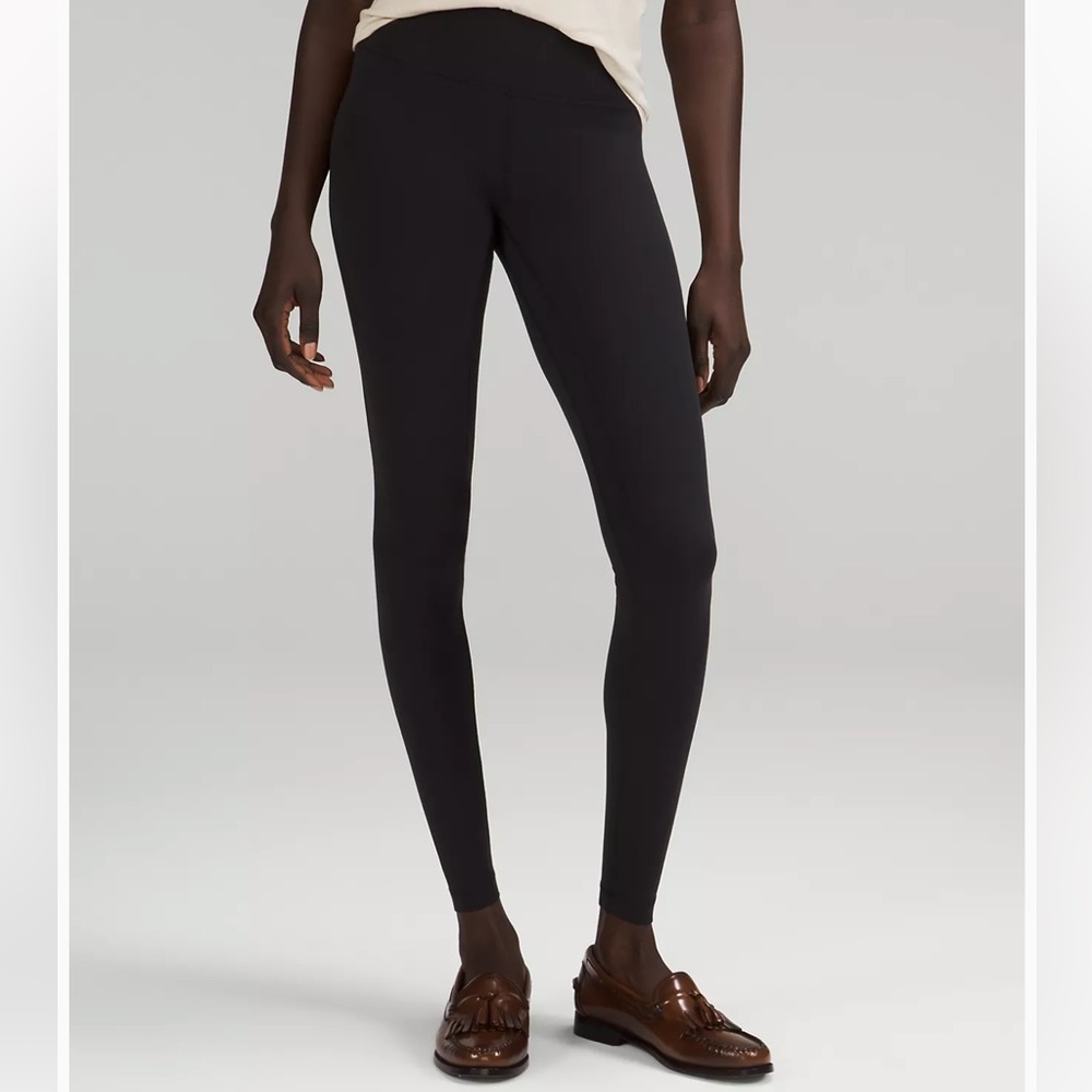 LuLuLemon Align Leggings in Black